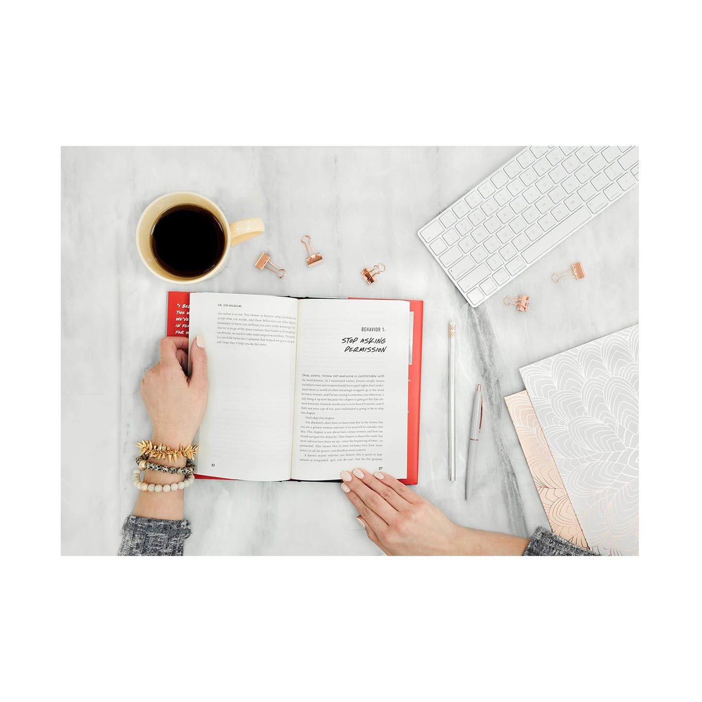 Girl, Stop Apologizing: A Shame-Free Plan for Embracing and Achieving Your Goals